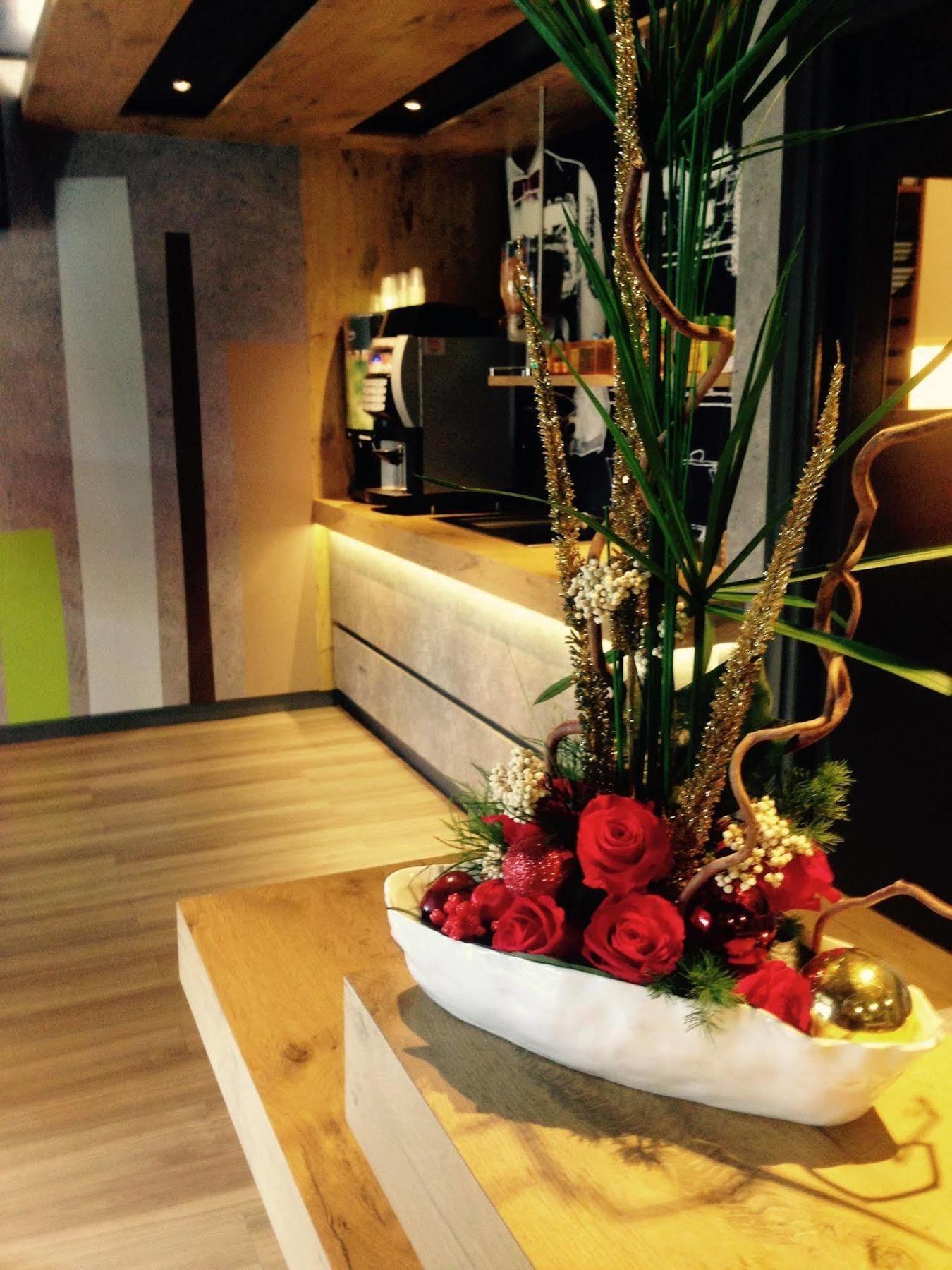 Ibis Budget Aix En Provence Est Le Canet Meyreuil Exterior foto